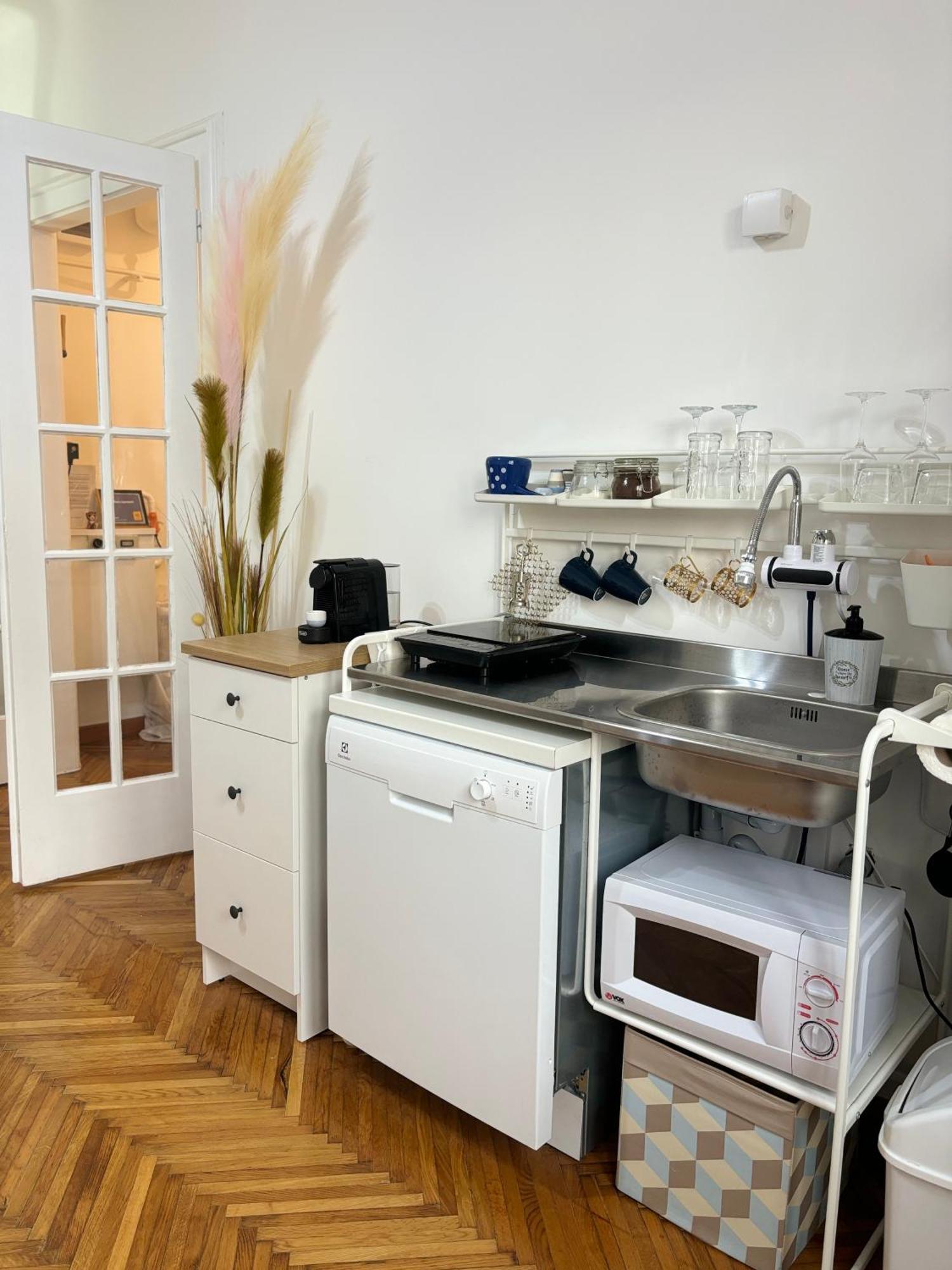 Center Retro Apartment Ниш Екстер'єр фото